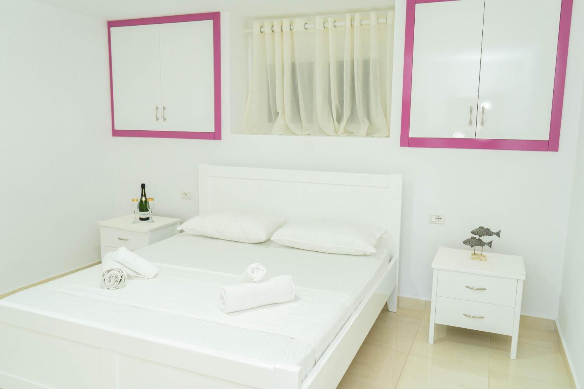 Vila Aliaj Vlore Bagian luar foto