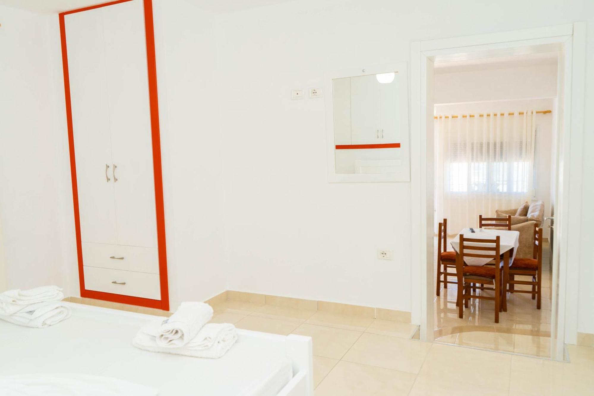 Vila Aliaj Vlore Bagian luar foto